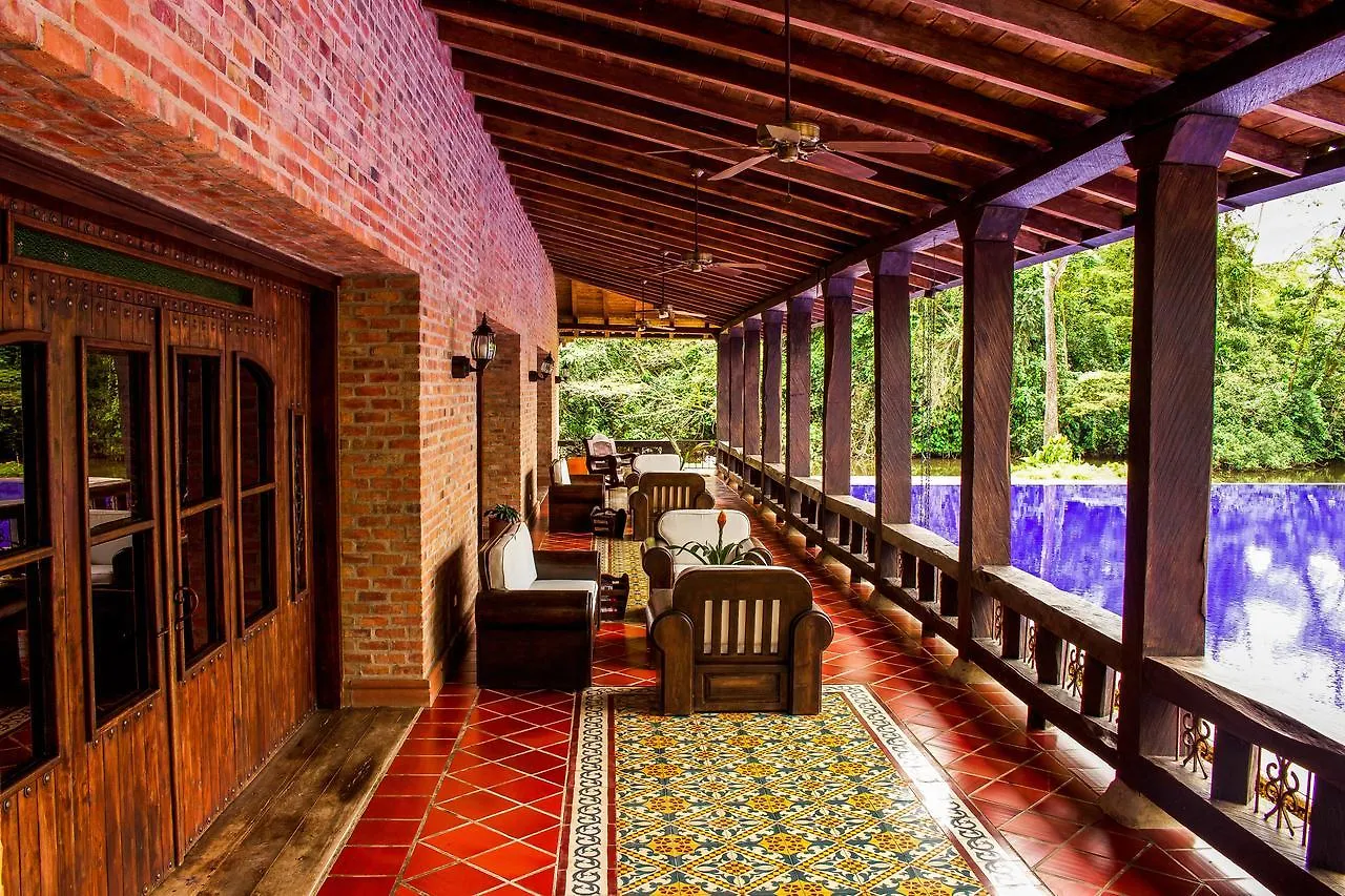 Hotel Reserva De Piedemonte ビリャビセンシオ  La Palmera